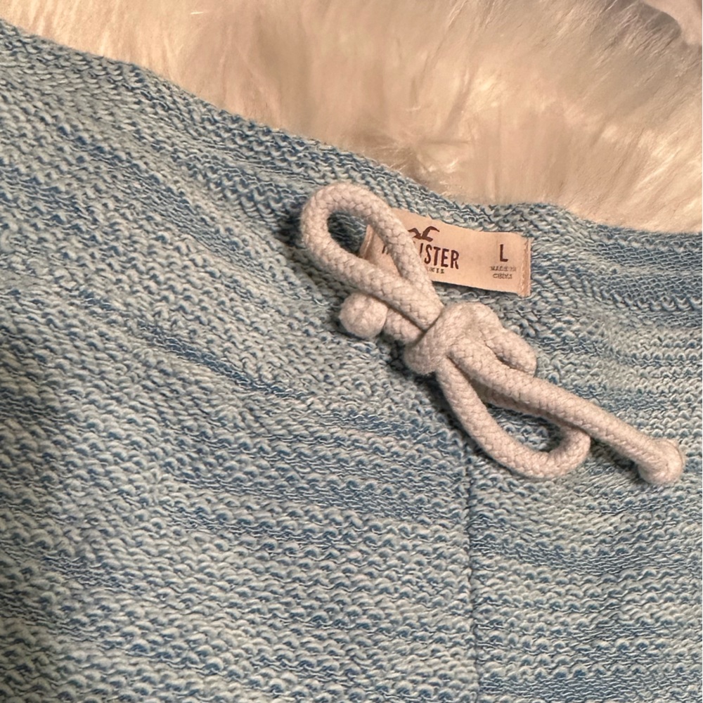 Hollister Cotton Pastel Blue Shorts•L - Picture 6 of 16
